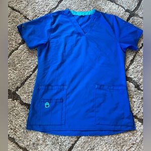 Carhartt scrub top